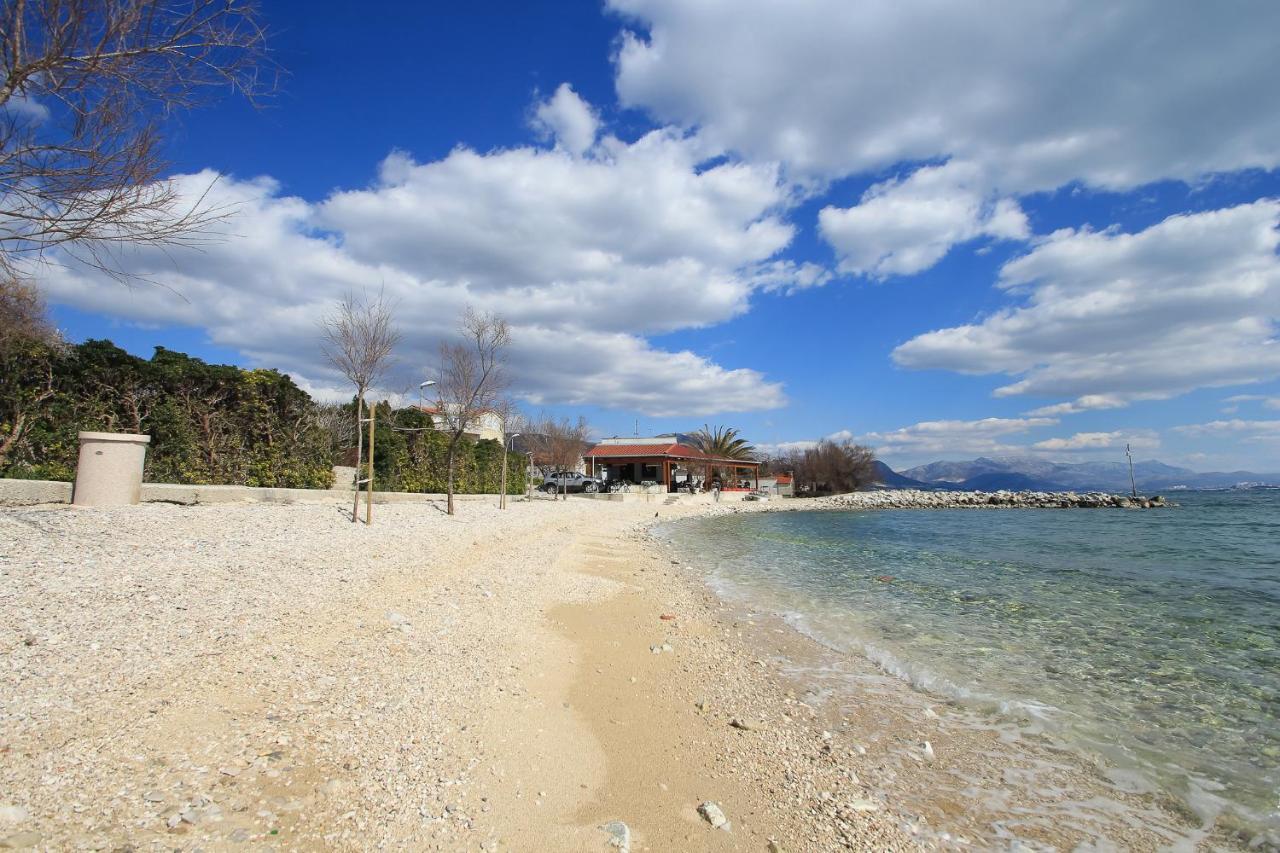 Apartmani Pranjic Kaštela Exteriör bild