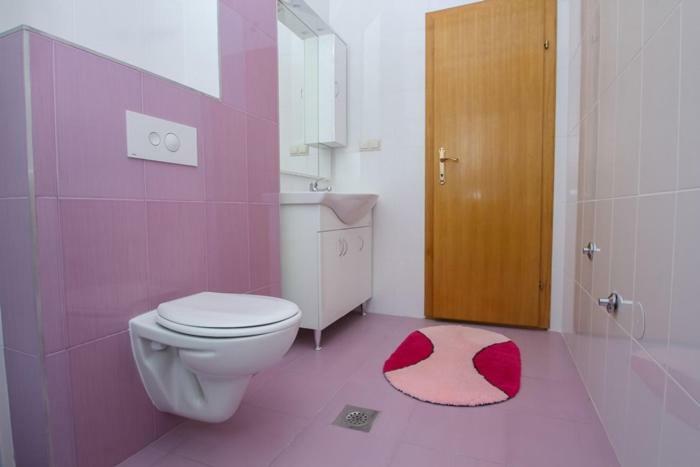 Apartmani Pranjic Kaštela Exteriör bild