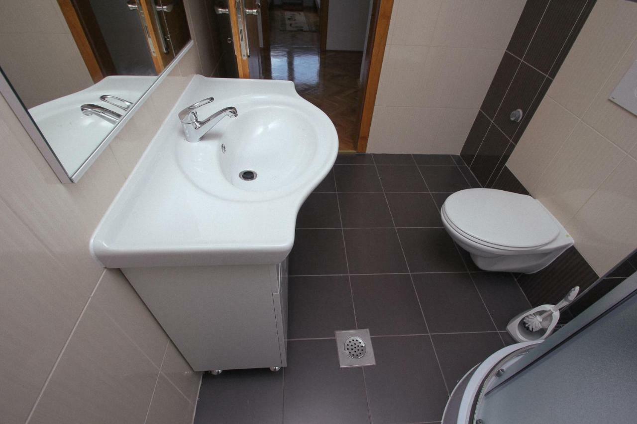 Apartmani Pranjic Kaštela Exteriör bild