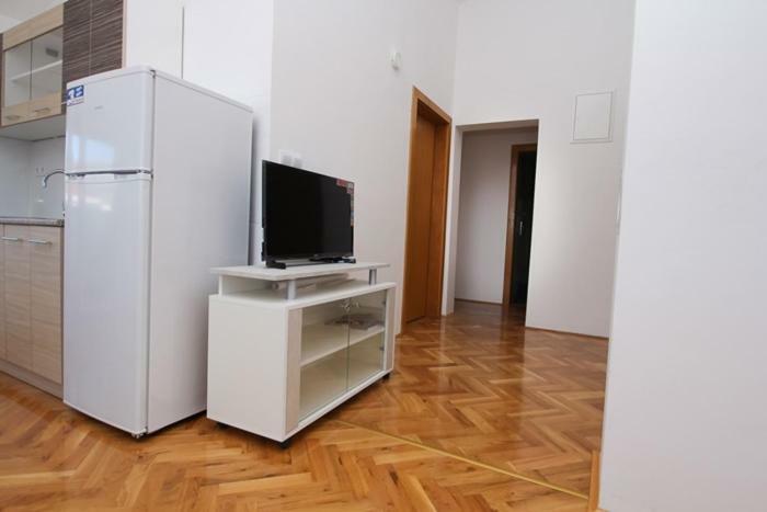 Apartmani Pranjic Kaštela Exteriör bild
